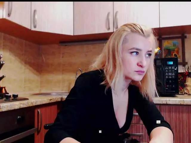 alya555 on BongaCams 