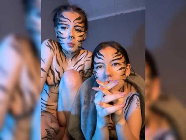 AnmiXHot — Men who have something to offer to girl: kisses, touches, gifts