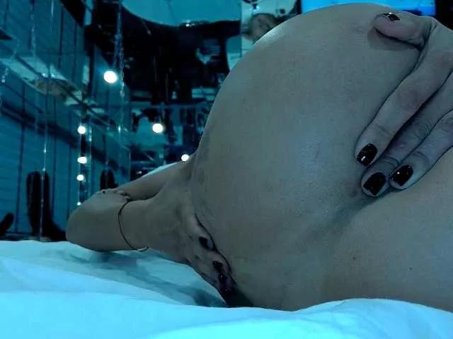 Catanadog on BongaCams 