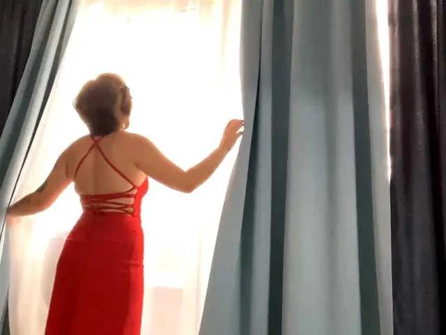 DomoniqueEdnie on BongaCams 