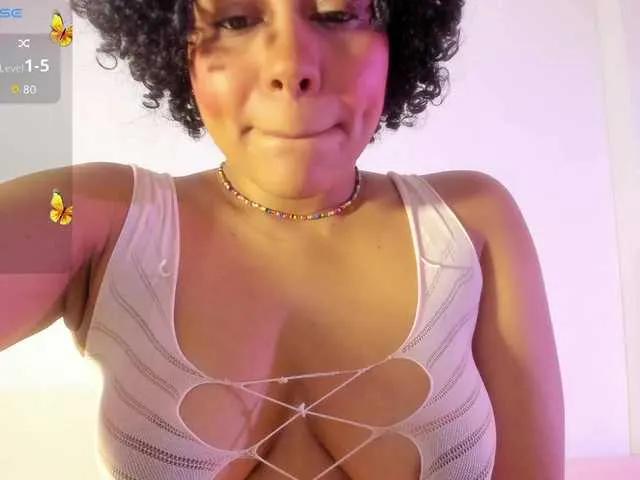 electric-bae — I enjoy exploring my body, achieve the maximum pleasure, Connect with my body, 

Enjoying Together!