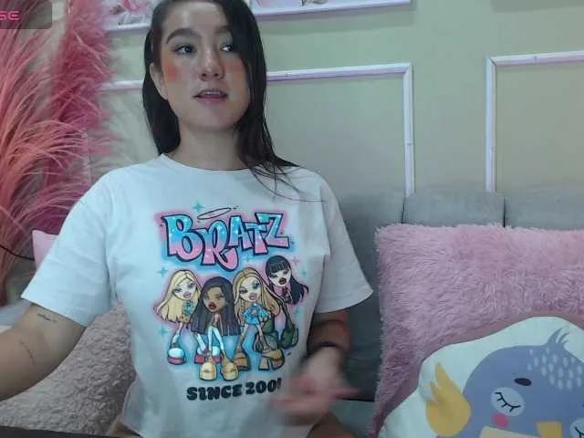 GagingZhara on BongaCams 