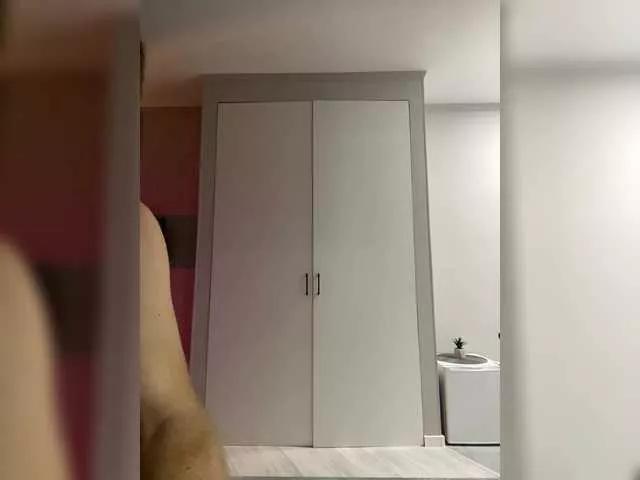 Gummy-Bears on BongaCams 