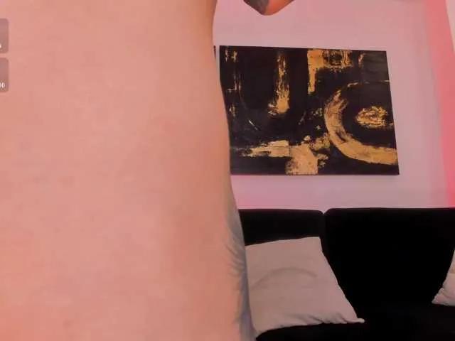 HannaConnor on BongaCams 