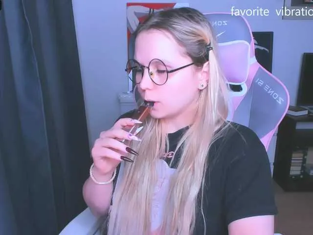 hellfire-club on BongaCams 