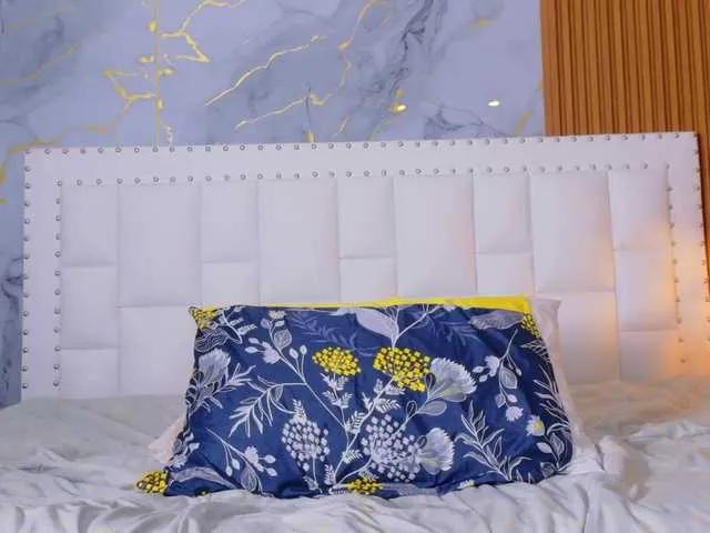 Indiancutiie on BongaCams 