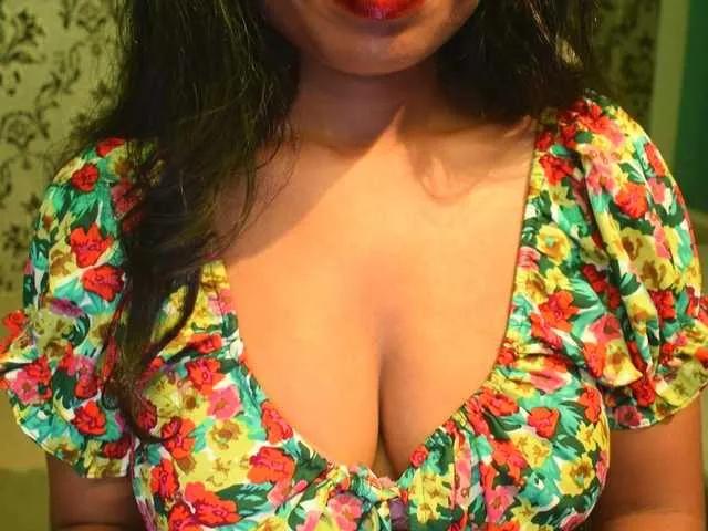 indianpriya on BongaCams 