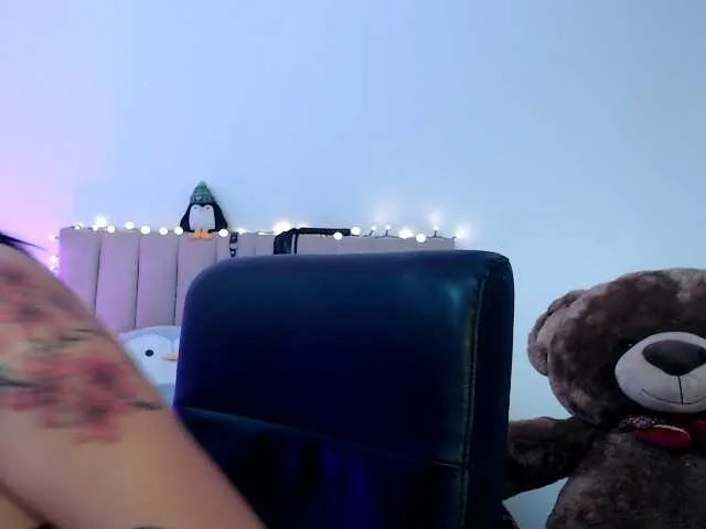 itsvalentine model from bc