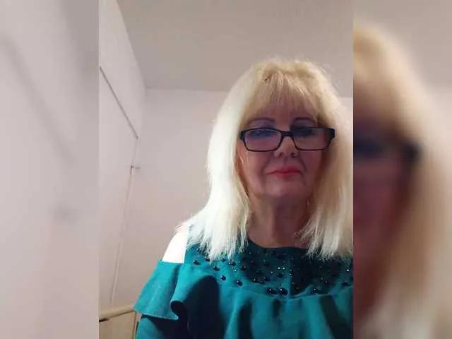 KASANDRABOLOSHKA on BongaCams 