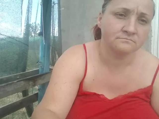 LaraXXX33 on BongaCams 