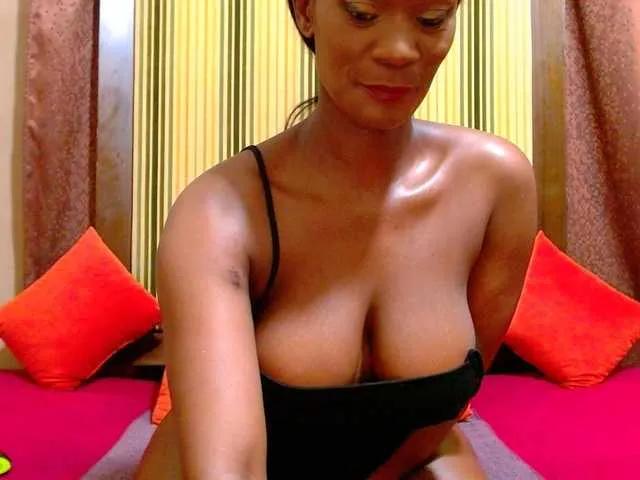 lexybooty on BongaCams