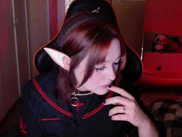 LylyBearrr — Freechat on BongaCams