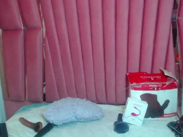 NanyPrety on BongaCams 