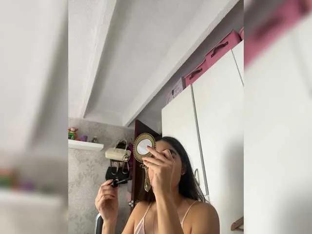 SallyeLeins on BongaCams 