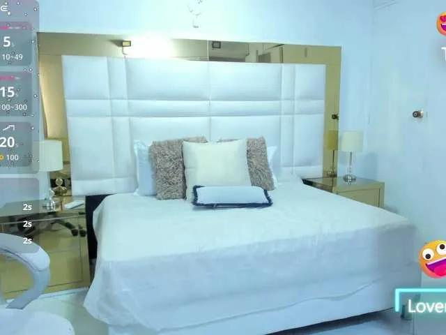 Siennaa-Rosee — Freechat on BongaCams