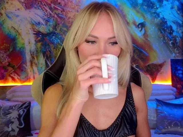 SweetGerl00 on BongaCams 