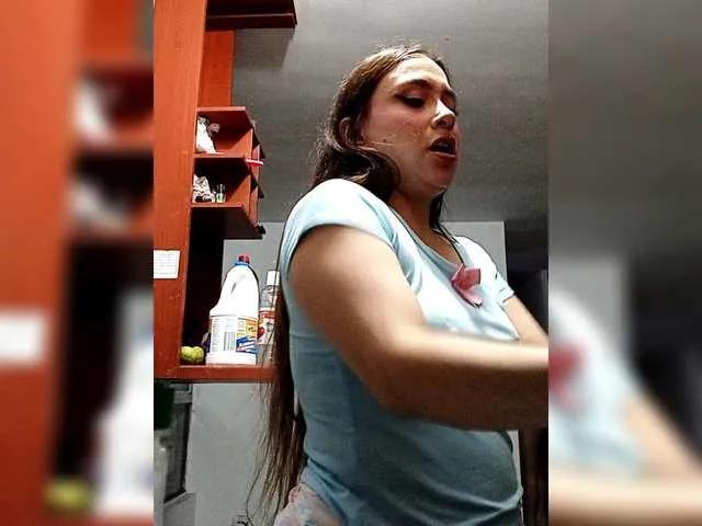 TiffanyB8 on BongaCams