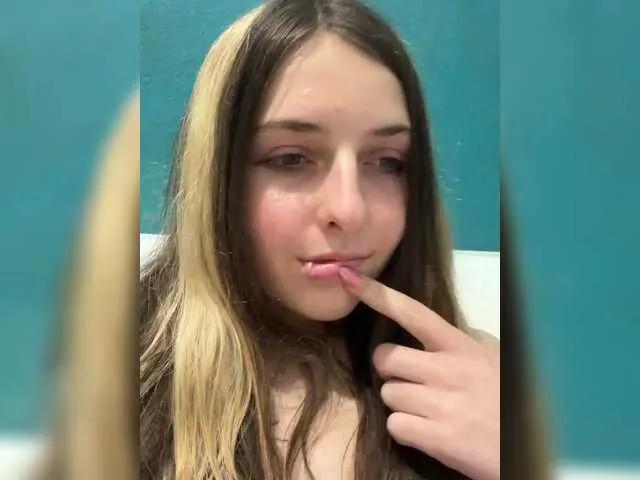 VelvetMoon11 — Confident and well-mannered men And of course, when I get spanked on the butt...
I really like it when a man decides what to do with me...