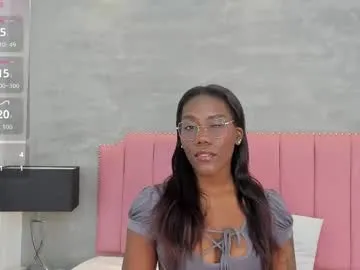 alaia_colins on Chaturbate 