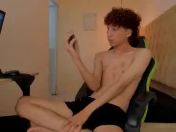 alantrickz365 on Chaturbate 