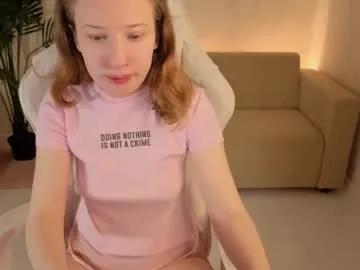 bella_keyt — GOAL: flash sweet ass [15 tokens remaining] I'm new here, can you help me? #18 #smalltits #daddysgirl #skinny #cute