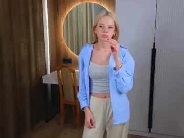 cletaunderkoffler — Goal: Jently touch my neck  I'm Aria, im new here!! #new #lovense #18 #blonde #teen [5 tokens remaining]