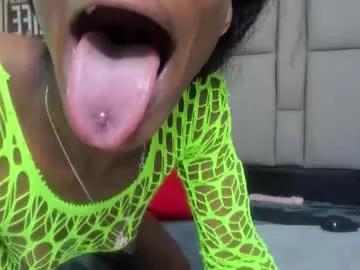 daffnelewis on Chaturbate 