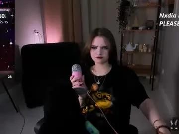 dilara_xbaby — GOAL: draw penis [69 tokens remaining] yooo I'm Dila, i wait youuu ;) #teen #18 #skinny #piercing #lesbian