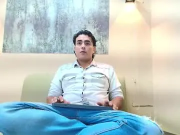 dustin_arias model from cb