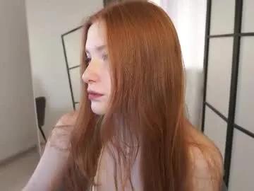 fiamoor — naked bodytour close up  #young #skinny  #18 #Redhead #natural [0 tokens remaining]