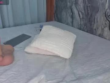 fiery_yumms — THE QUEEN OF RIDE TORSO ASK ABOUT MY EXCLUSIVE PRIVATEDrive me crazy with my favorite vibe  ||55 ||111 || 222 || 333 || 444 #blonde #latina #bigass #anal #squirt