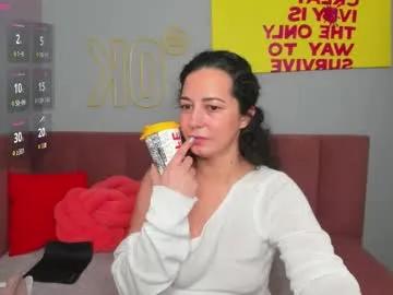 lindainsatiable — sexy doggy pose+ hard spanks 3 times [28 tokens left] ready to get spectacular experience? #new #mature #bigass #lovense #milf