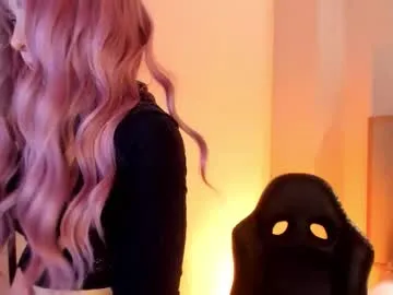 luna_tagliaferri on Chaturbate