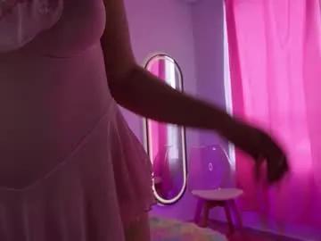 natasha_vesperx — ClassicTicket: Hidden Cam show is over.  Type /cmds to see all commands.