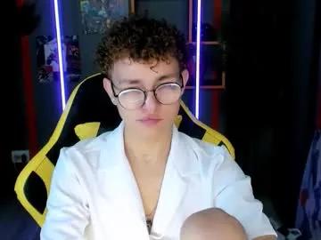 nathan_curl — GOAL: spank your ass hard until it's red [299 tokens remaining] Welcome to my room! #18 #anal #skinny #gay #twink