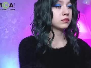 queenofwandss on Chaturbate 
