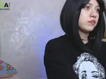 queenofwandss on Chaturbate 
