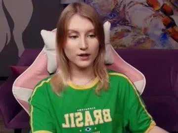 shantiyagin — GOAL: I will draw a heart on my hand [30 tokens remaining] hi hi^^ I'm Polly, nice to meet u!!! Let's make our day a little bit happy!!! #cute #blonde #18 #shy #new