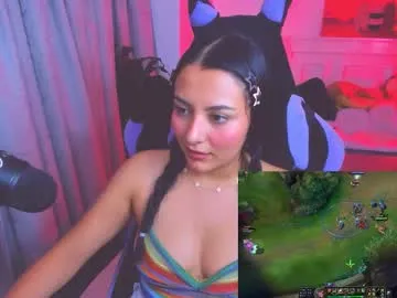 soy___lili model from cb