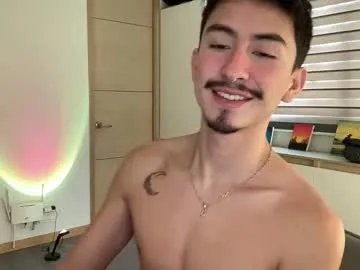 sweettaaron on Chaturbate 