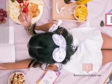 sweetviolet___ on Chaturbate 