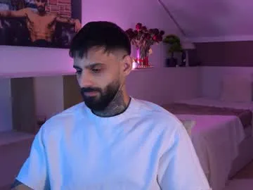 tristangreyaura model from cb