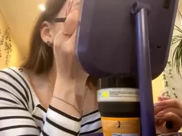 twandalazzar model from cb