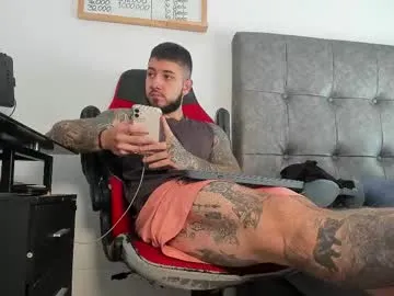 vyxen_ model from cb