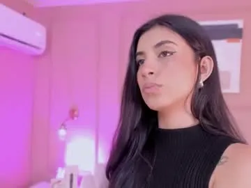 zia_cooper model from cb