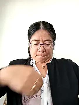 __valentina18 on StripChat 