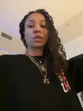 _Neeka_ — bussa nut with me!