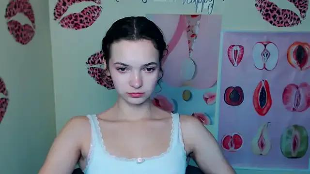 _SusieSu_ — change ito a sexy outfit