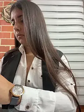 A-uroora model from sc