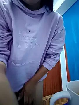 airamoon on StripChat 